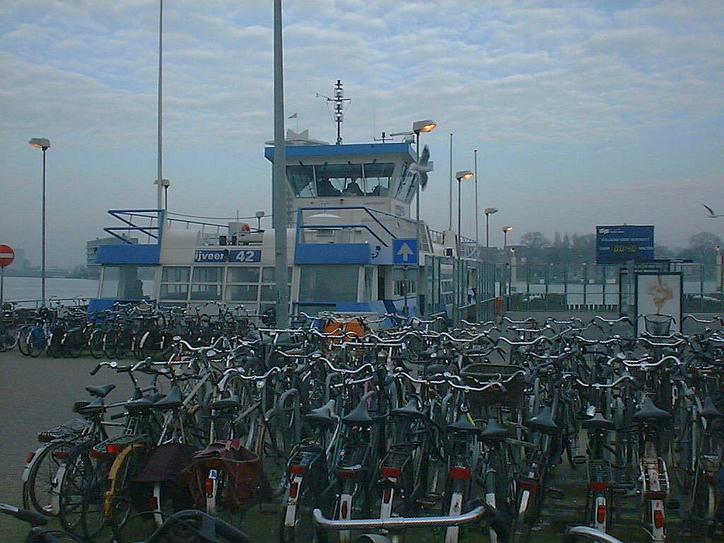 Aanlegplaats Buiksloterwegveer - IJveer 42 - Amsterdam