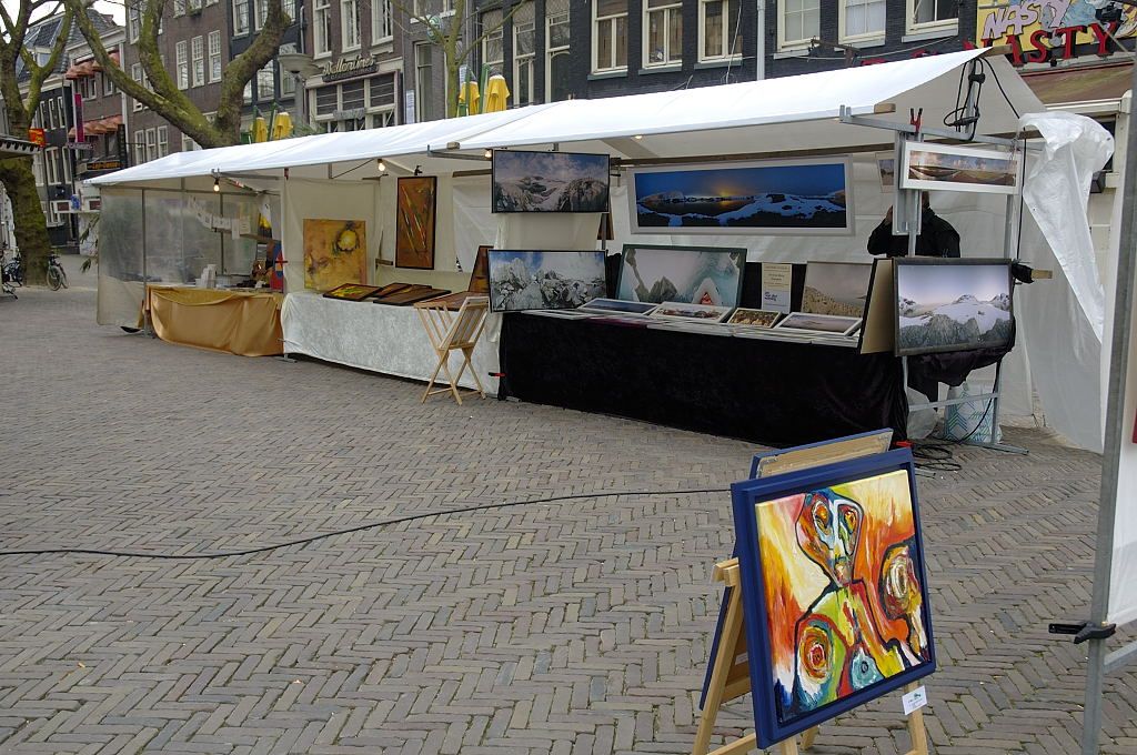 Modern Art Market - Amsterdam