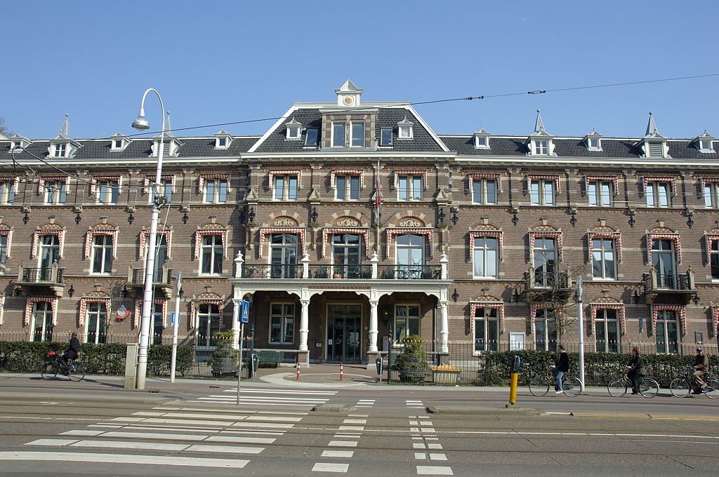 Stadsdeelkantoor Oost Watergraafsmeer - Amsterdam