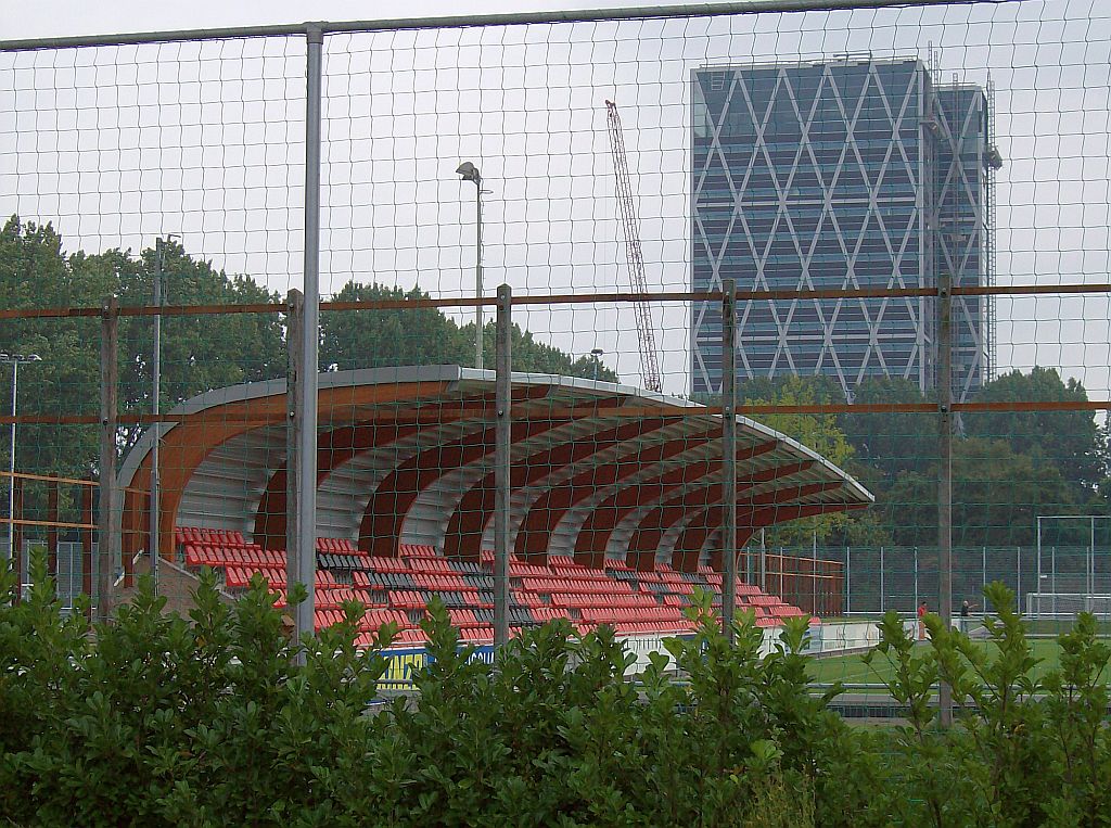 Sportpark Goed Genoeg - AFC  en Cross Towers - Amsterdam