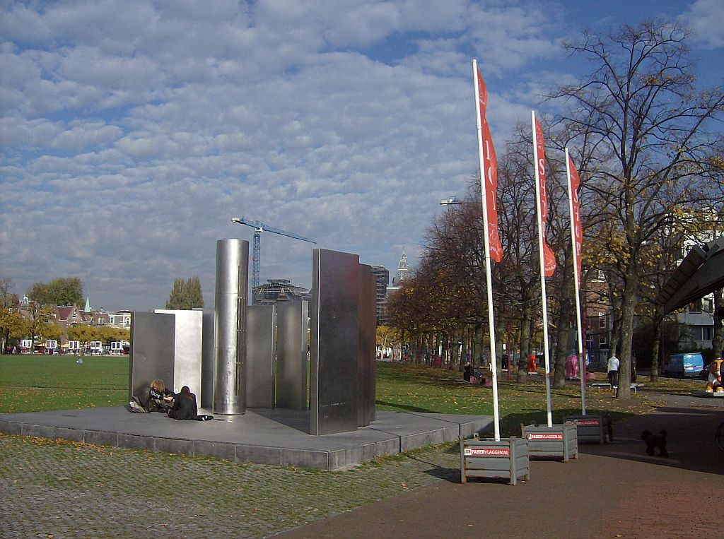 Monument Vrouwen van Ravensbruck 1940-1945 - Amsterdam