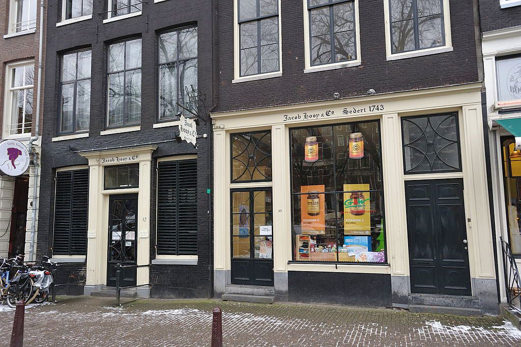 Kloveniersburgwal - Jacob Hooy - Amsterdam