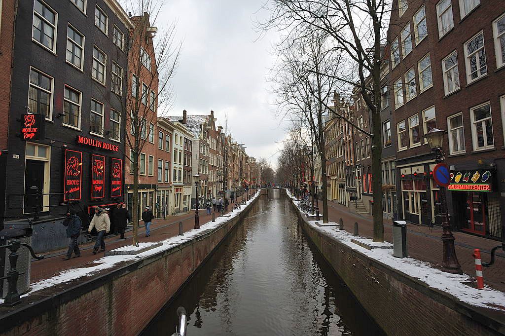 Oudezijds Achterburgwal - Amsterdam