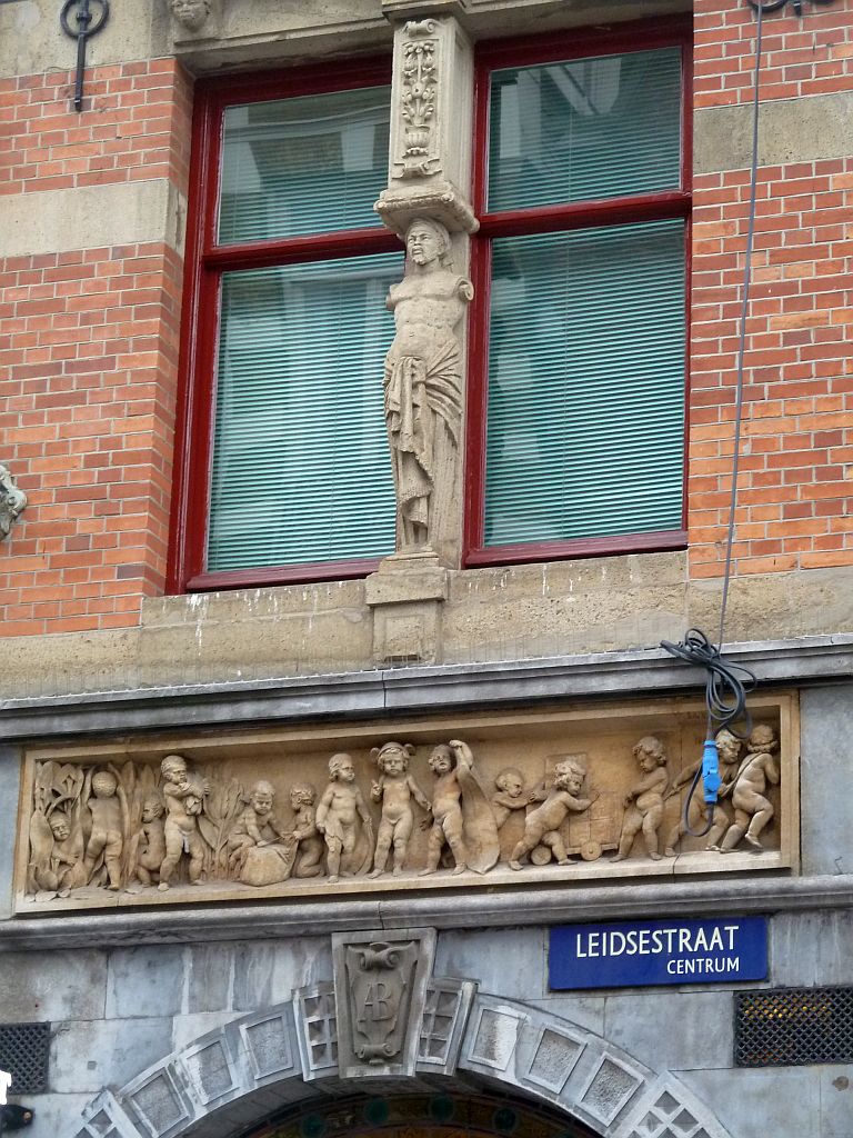 Leidsestraat - Hoek Keizersgracht - Amsterdam
