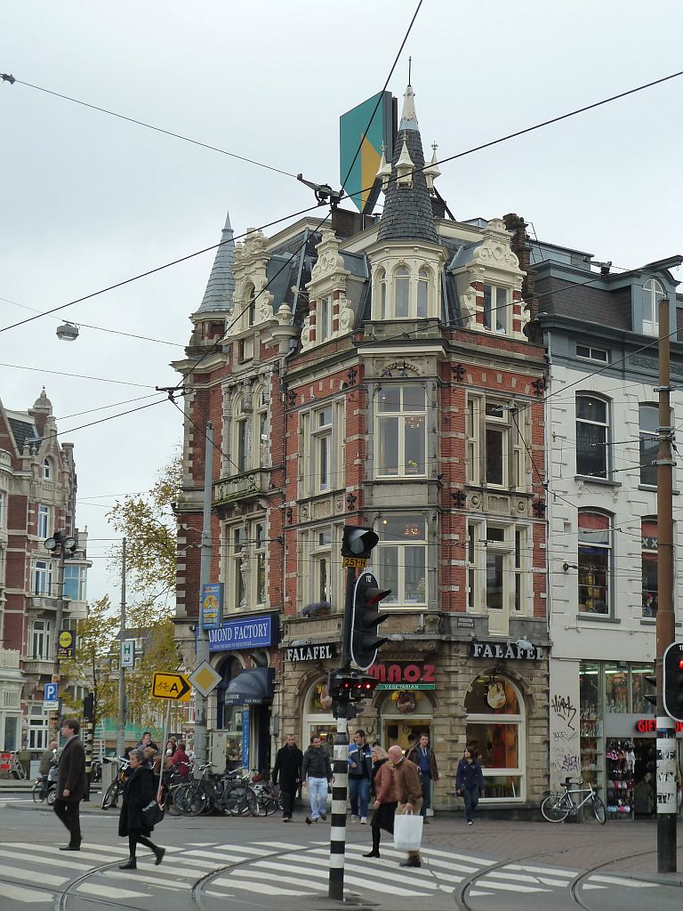 Muntplein  - Hoek Reguliersbreestraat - Amsterdam
