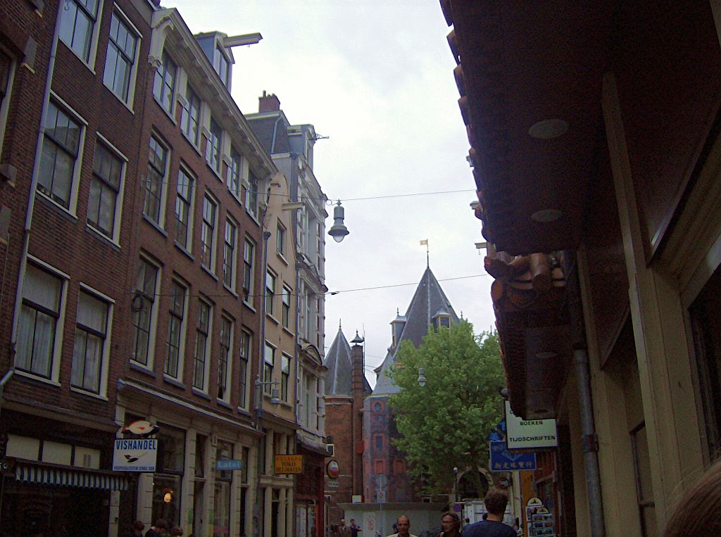 Zeedijk - De Waag - Amsterdam