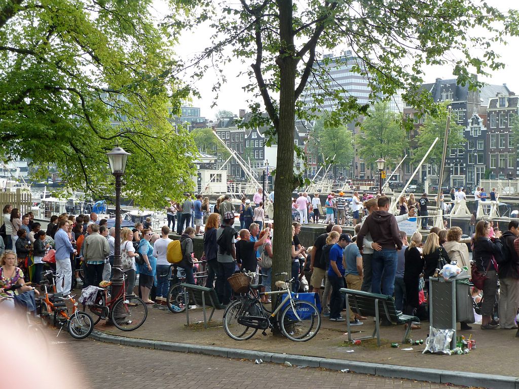 Canal Parade 2011 - Amstelsluizen - Amsterdam