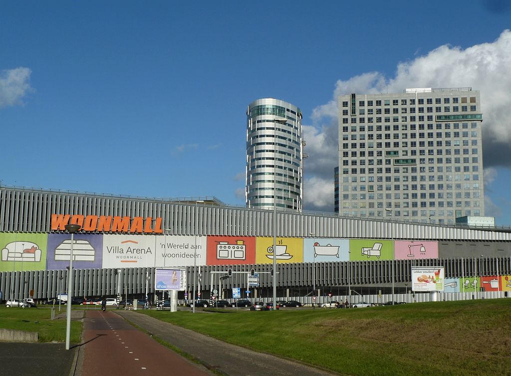 Villa Arena, Oval Tower en De Entree Toren A - Amsterdam