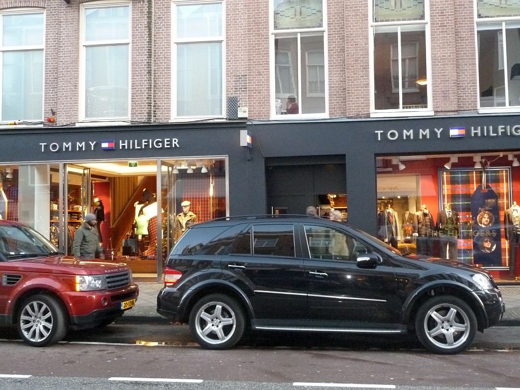 P.C. Hooftstraat - Tommy Hilfiger - Amsterdam
