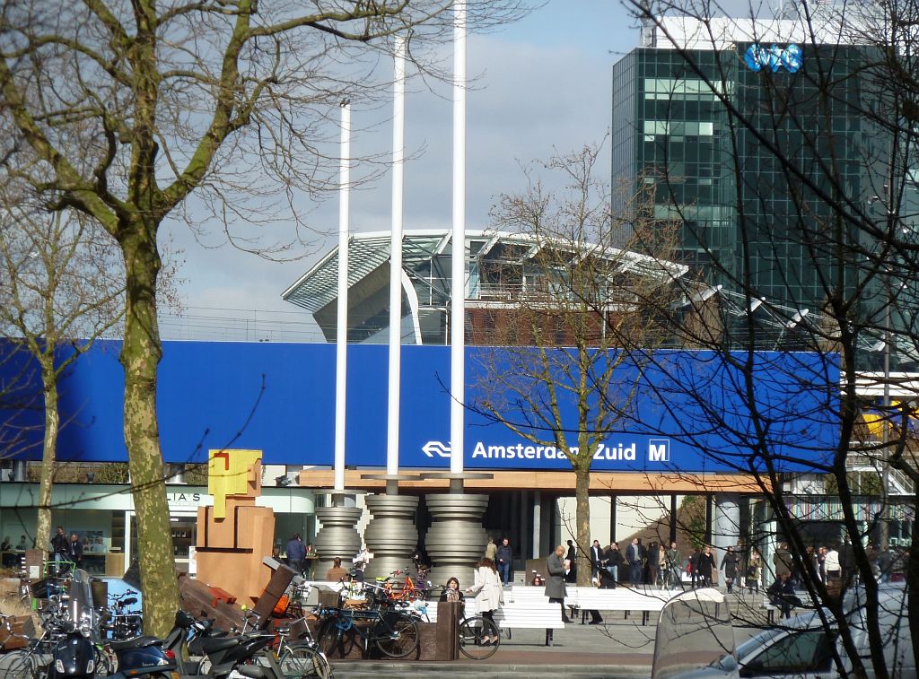 Gustav Mahlerplein - Station Zuid WTC - Amsterdam