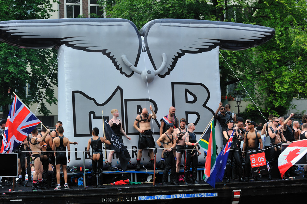 Canal Parade 2012 - Deelnemer Mr B Leather and Rubber - Amsterdam