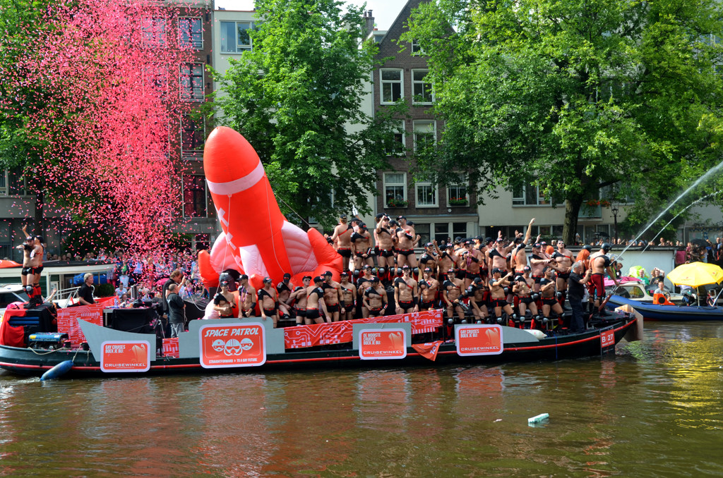 Canal Parade 2012 - Deelnemer Pride Patrol - Amsterdam