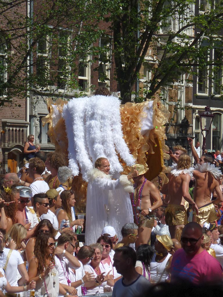 Canal Parade 2013 - Deelnemer OUTTV - Amsterdam