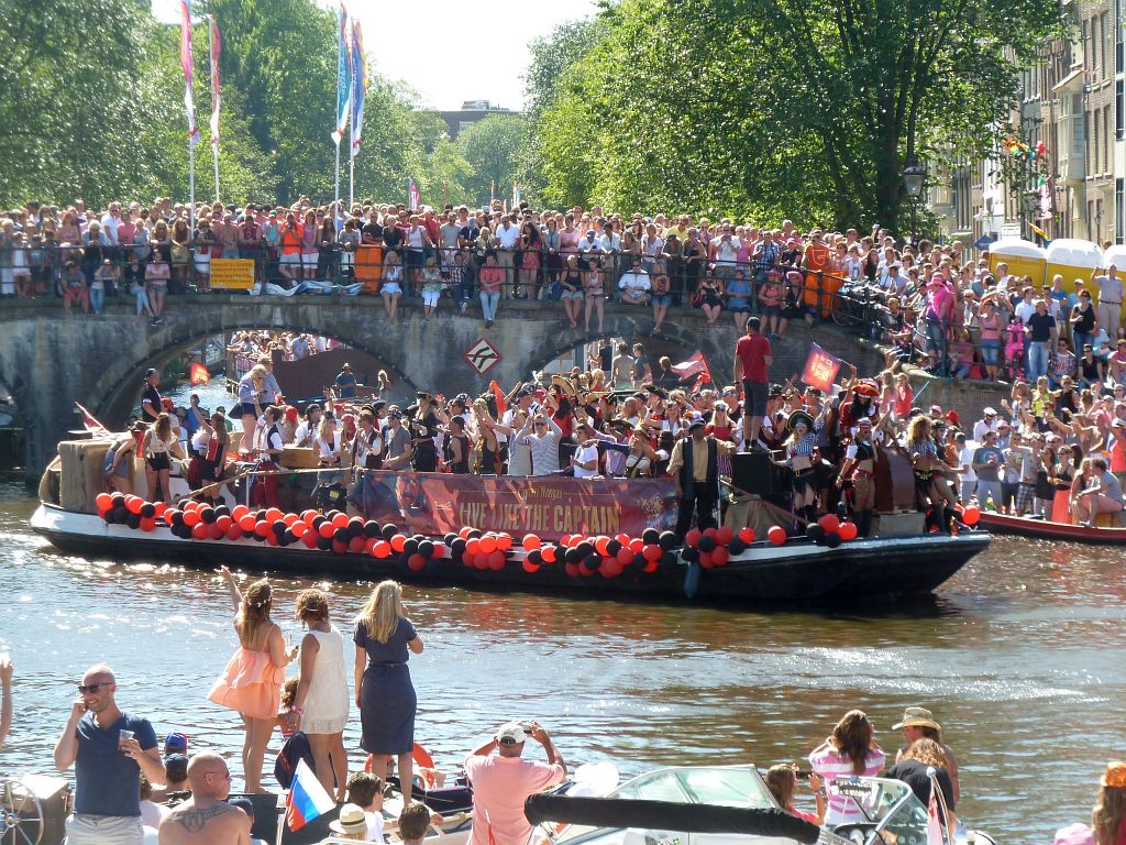 Canal Parade 2013 - Deelnemer Diaego - Captain Morgan - Amsterdam
