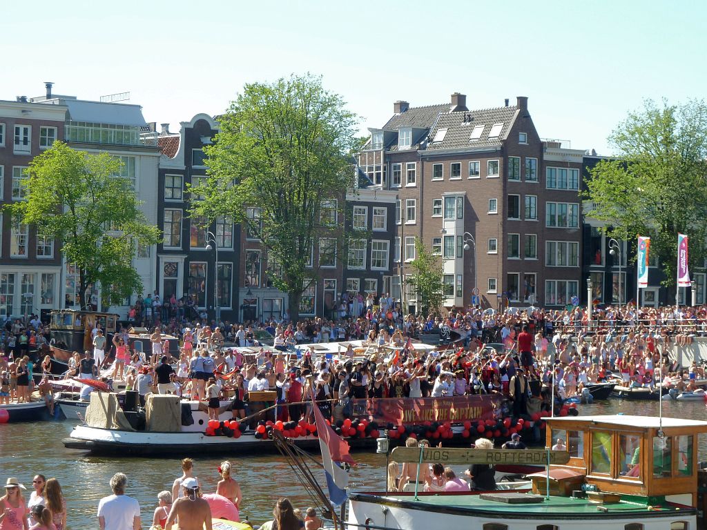 Canal Parade 2013 - Deelnemer Diaego - Captain Morgan - Amsterdam