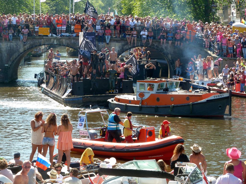 Canal Parade 2013 - Deelnemer Mister B. - Amsterdam