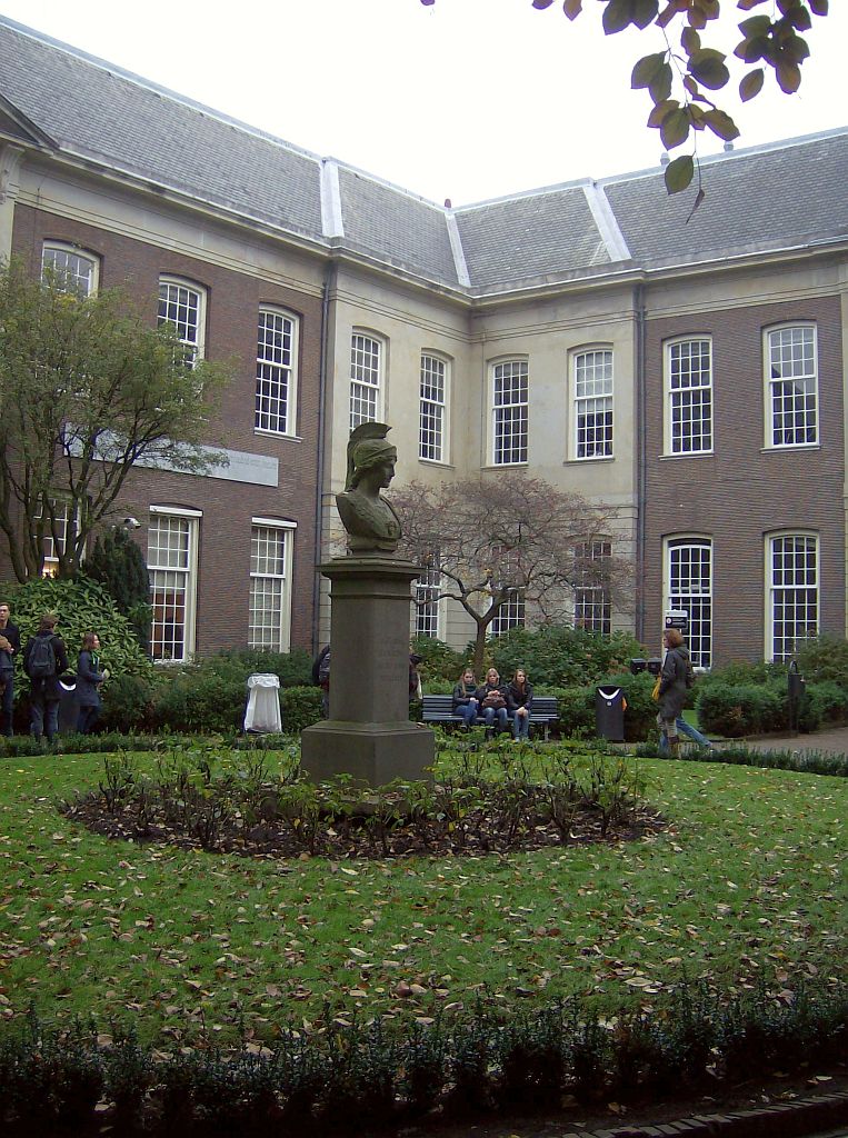 Oudemanhuispoort - Minerva - Amsterdam