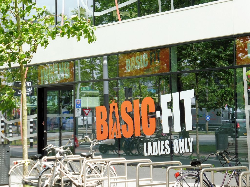 Europa Boulevard - Basic Fit Ladies Only - Amsterdam