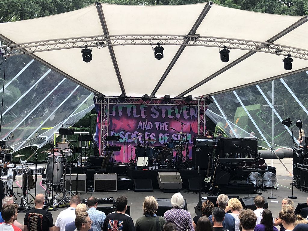 Openluchttheater - Little Steven and the Disciples of Soul - Amsterdam