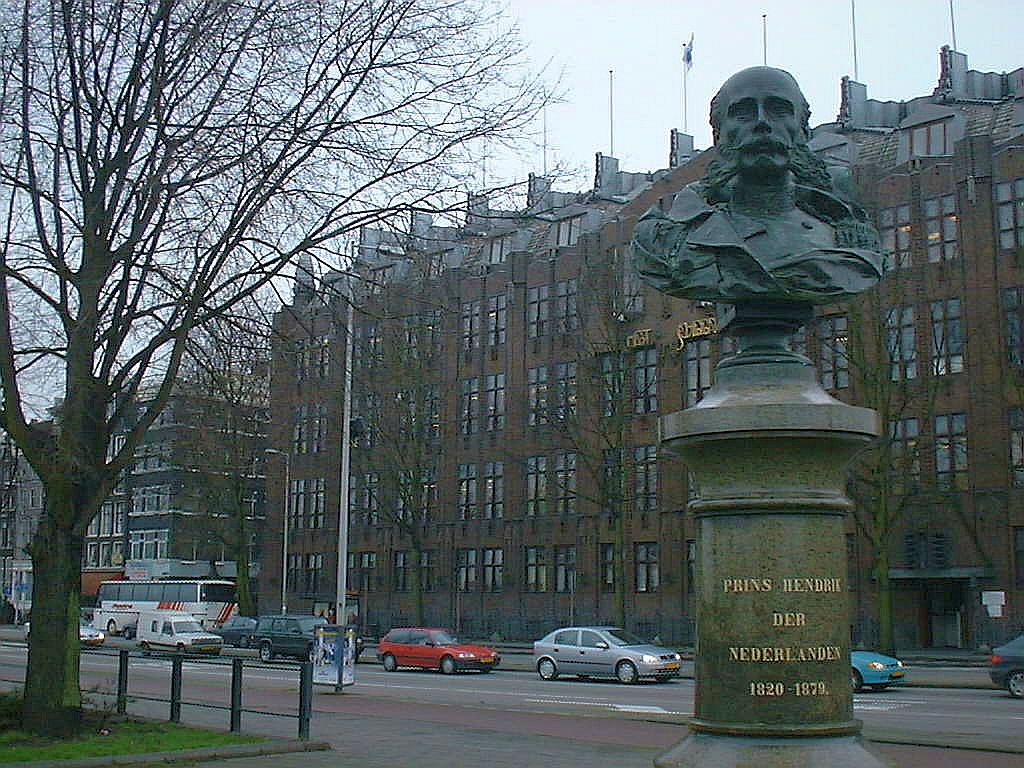 Monument Prins Hendrik - Het Scheepvaarthuis - Amsterdam