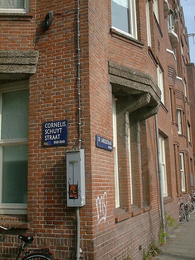 Cornelis Schuytstraat - Hoek De Lairessestraat - Amsterdam