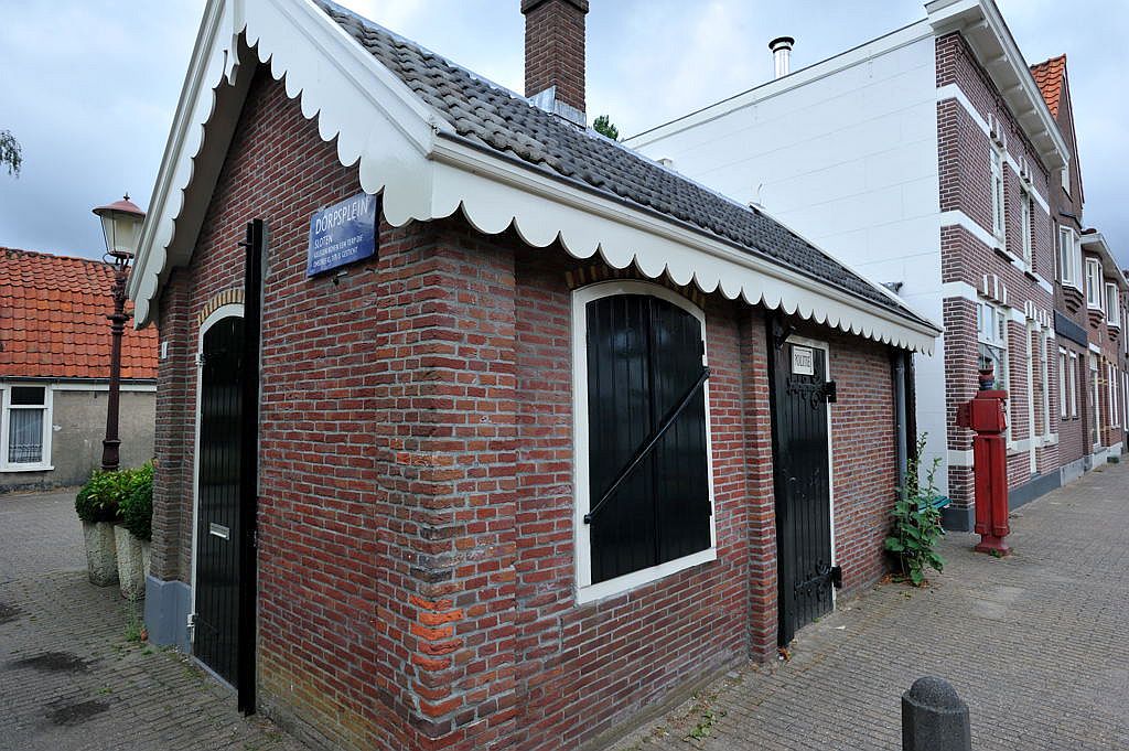 Kleinste Politiebureau van Nederland - Amsterdam