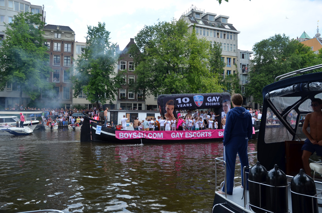 Canal Parade 2012 - Deelnemer Boys4U - Amsterdam