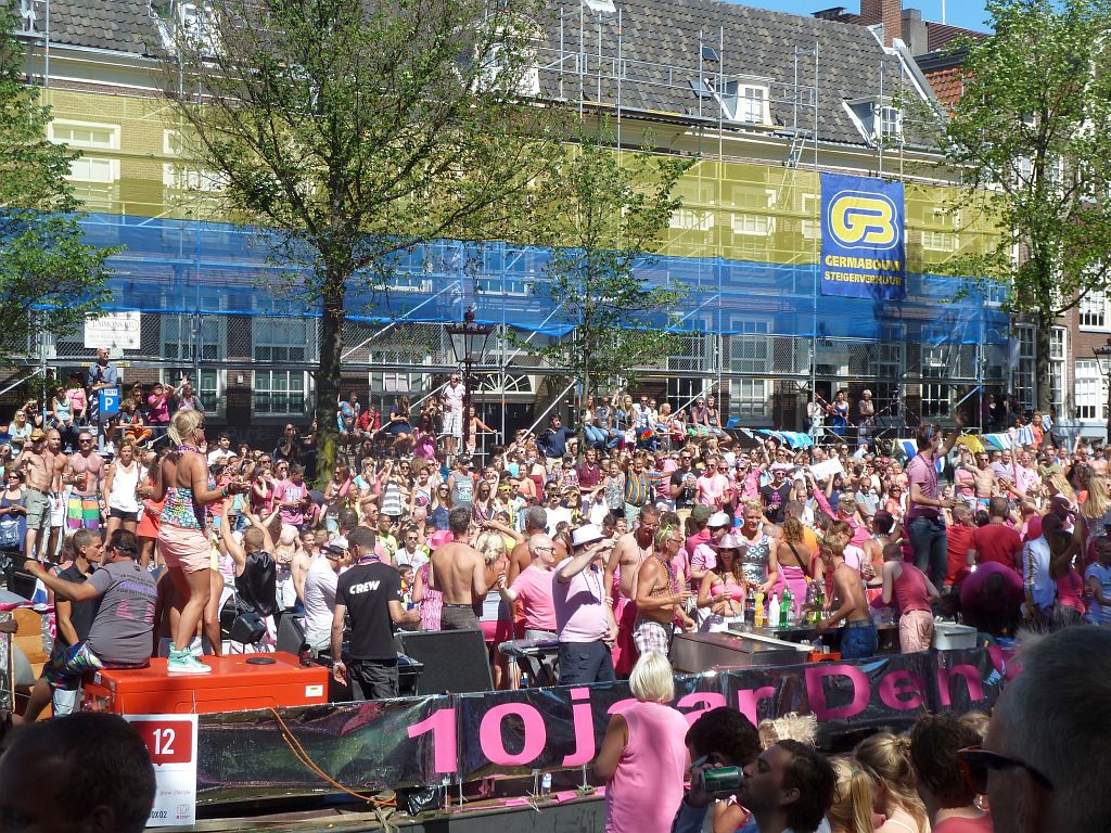 Canal Parade 2013 - Deelnemer Den Engel - Amsterdam
