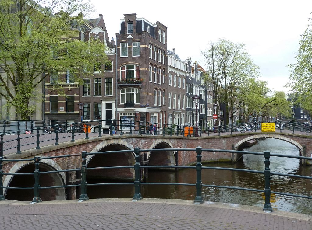 Duyfjesbrug (Brug 71)  - Brug 72 over Reguliersgracht - Amsterdam