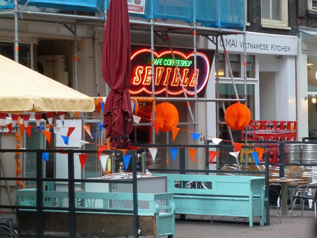 Utrechtsestraat - Cafe Coffeeshop Sevilla - Amsterdam