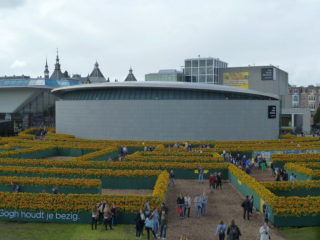 Van Gogh Museum - 125.000 Zonnebloemen ivm Opening Entree - Amsterdam