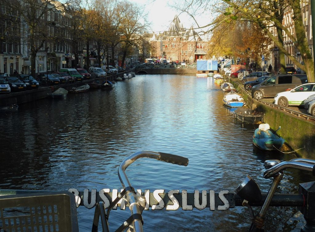Bushuissluis (Brug 224) - Kloveniersburgwal - Amsterdam