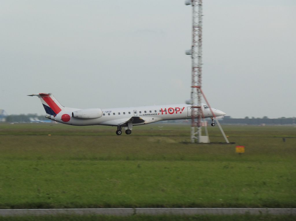 Buitenveldertbaan - F-GRGF Embraer ERJ-145EU - Amsterdam