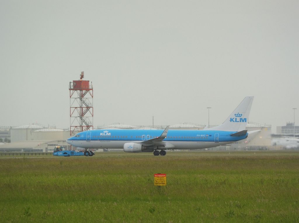 Buitenveldertbaan - PH-BXC Boeing 737-8K2 - Amsterdam