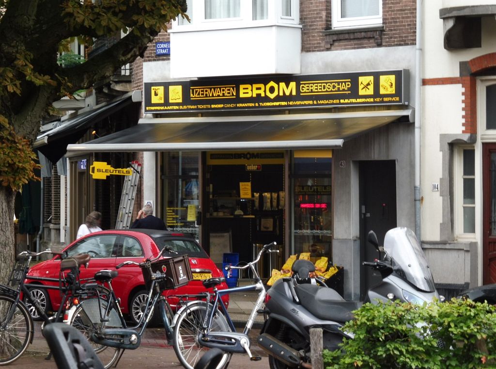 Cornelis Schuytstraat - Brom IJzerwaren - Amsterdam