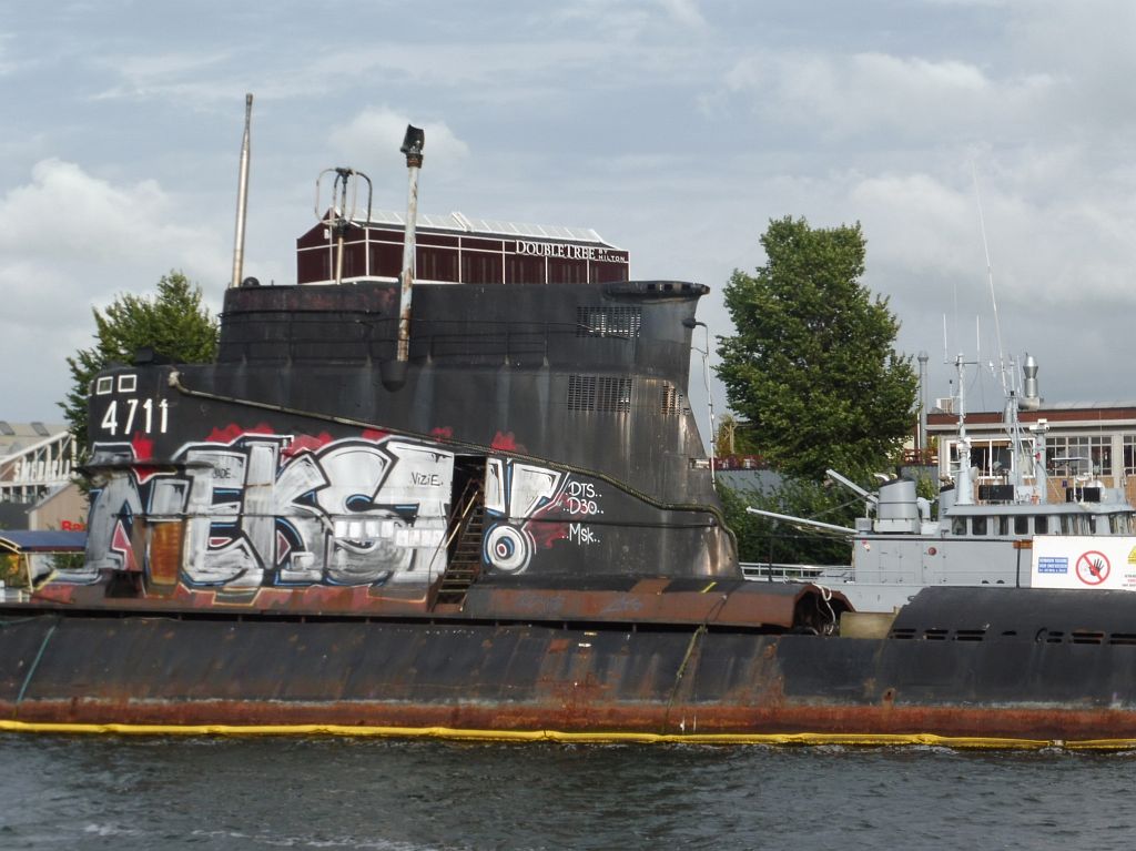 Foxtrot B-80 - Russische onderzeeer 4711 - Amsterdam
