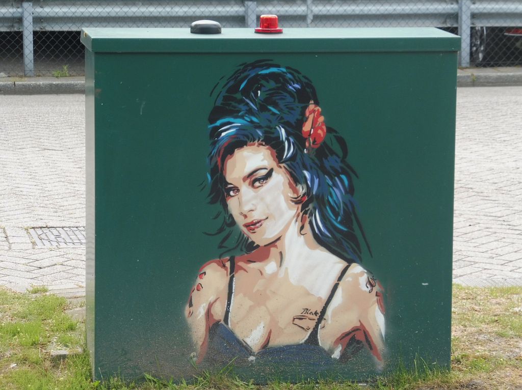 BTOY Streetart Schiphol - Amy Winehouse - Amsterdam